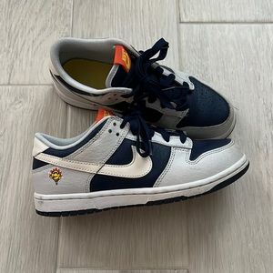 Boys Nike dunks
